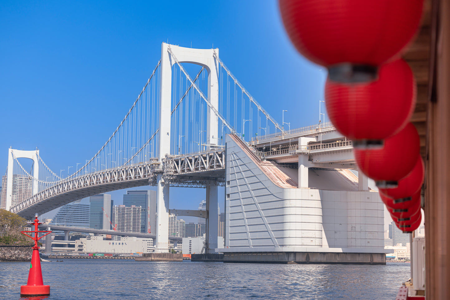 东京湾クルーズ|特色屋形船(日式パフォーマンス&ランドマーク観光&無料ドリンク付き)