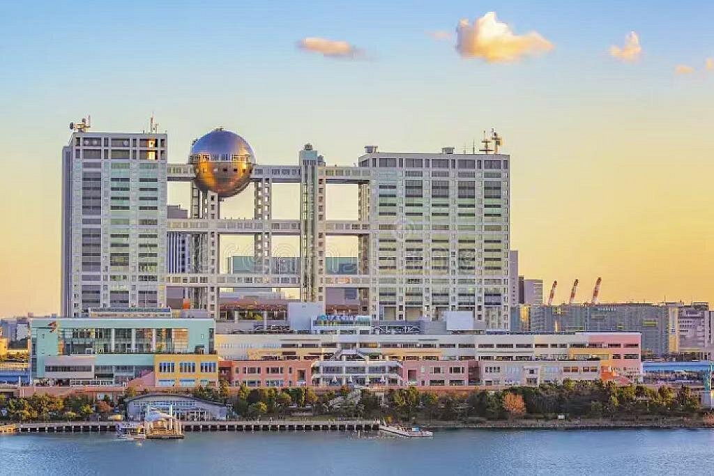 Tokyo Bay: Cruise with Japan Show & Sukiyaki/Optional Beer