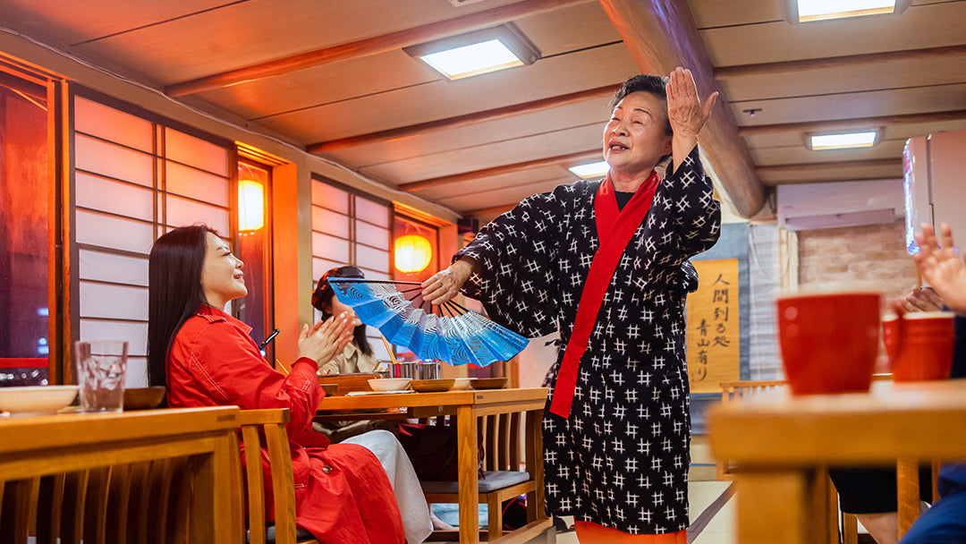 東京湾クルーズ|特色屋形船(すき焼きディナー&日本伝統パフォーマンス&ソフトドリンク飲み放題付き)