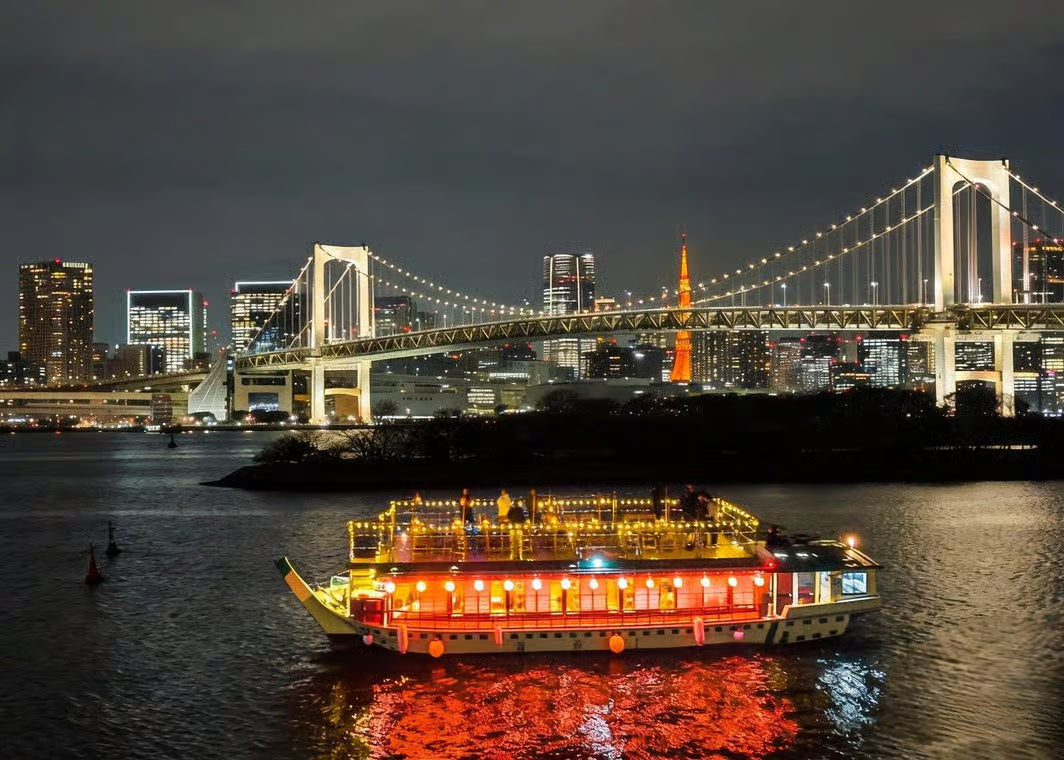 Tokyo Bay: Cruise with Japan Show & Sukiyaki/Optional Beer